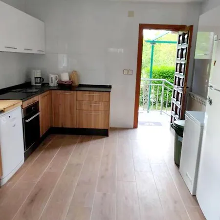 Apartmán With 6 Bedrooms In Villabanez, With Private Pool, Furnished Terrace And...
