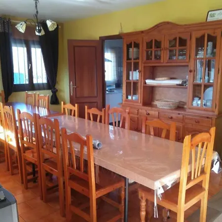 Apartmán With 6 Bedrooms In Villabanez, With Private Pool, Furnished Terrace And...