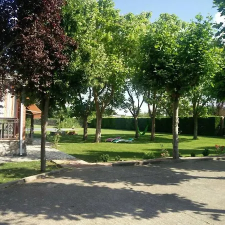With 6 Bedrooms In Villabanez, With Private Pool, Furnished Terrace And... Apartmán