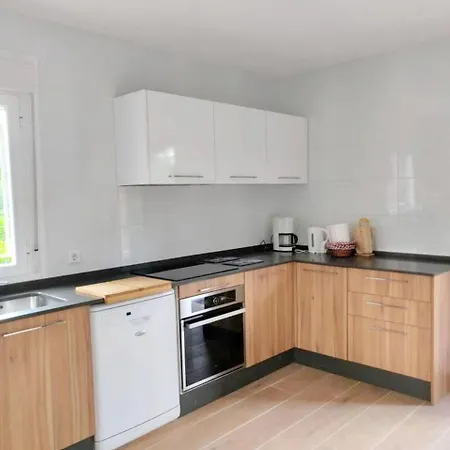 Apartmán With 6 Bedrooms In Villabanez, With Private Pool, Furnished Terrace And... *