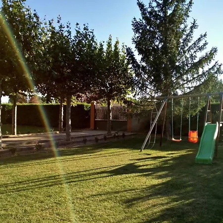 With 6 Bedrooms In Villabanez, With Private Pool, Furnished Terrace And... Apartmán